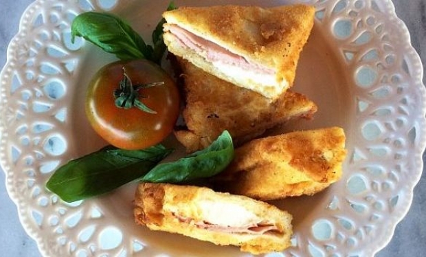 Mozzarella in Carrozza