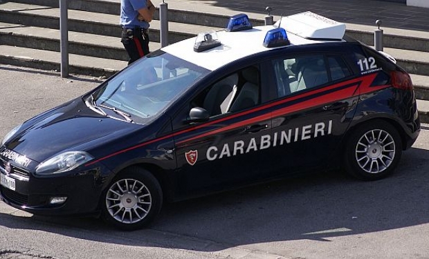 Carabinieri sem green pass são expulsos de quartel