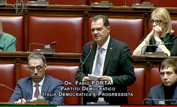 Porta (PD) defende mais atenção às associações italianas no exterior