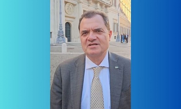 Fabio Porta: Carteira de Identidade Eletrônica (CIE) para italianos no exterior