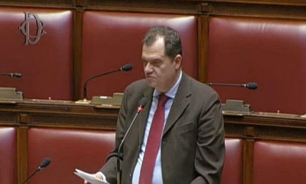 Fabio Porta: A direita enfraquece os italianos no exterior